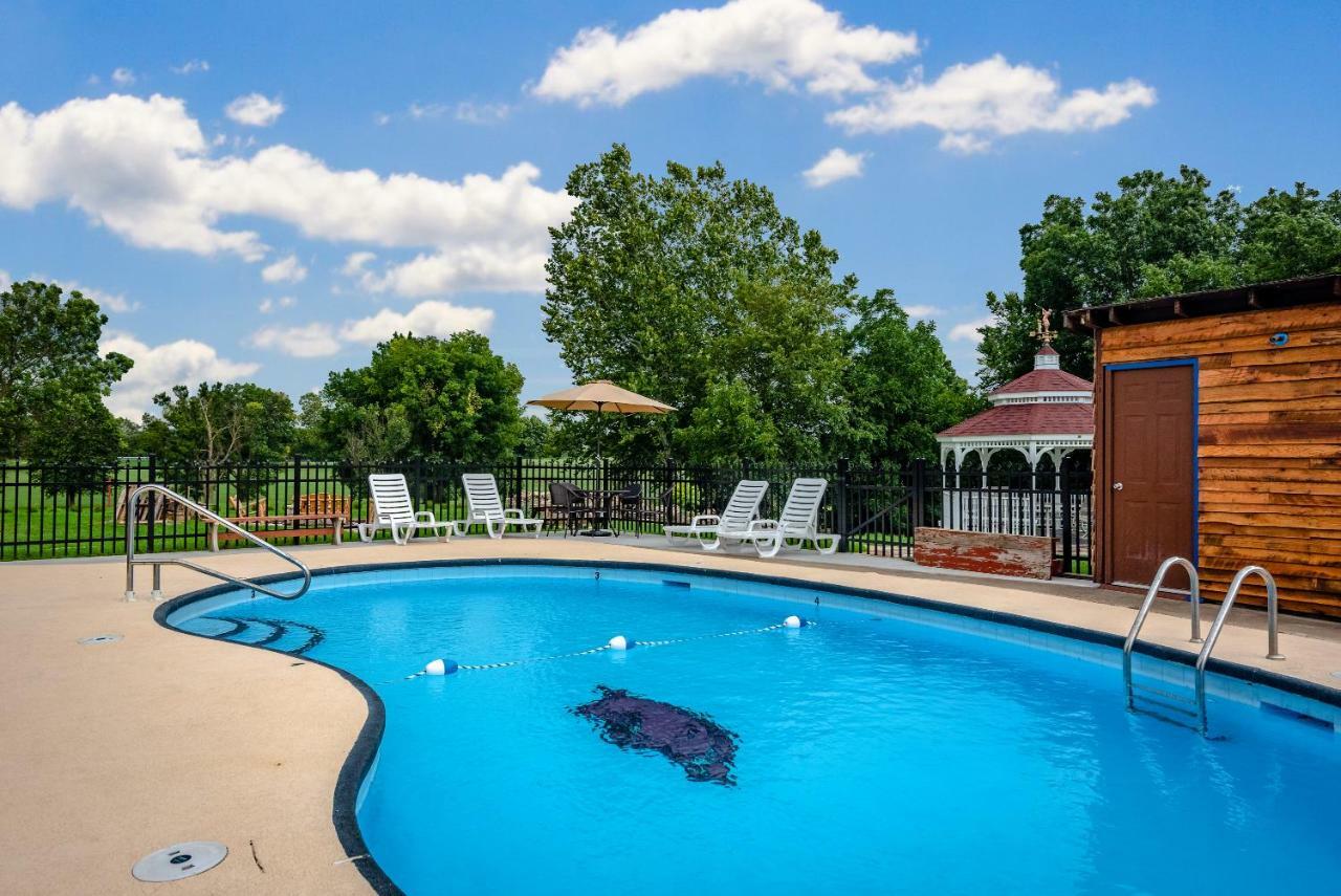 Fairway Inn Berryville Εξωτερικό φωτογραφία